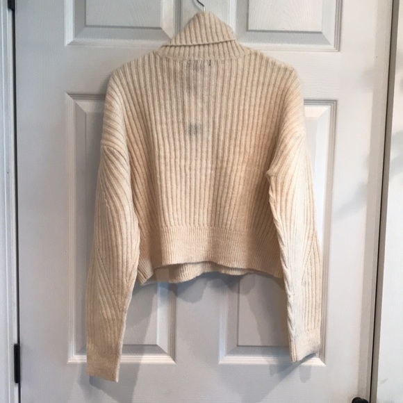 Micha Lounge brand size XS pullover crop length sweater with high collar- NWT - Picture 2 of 4